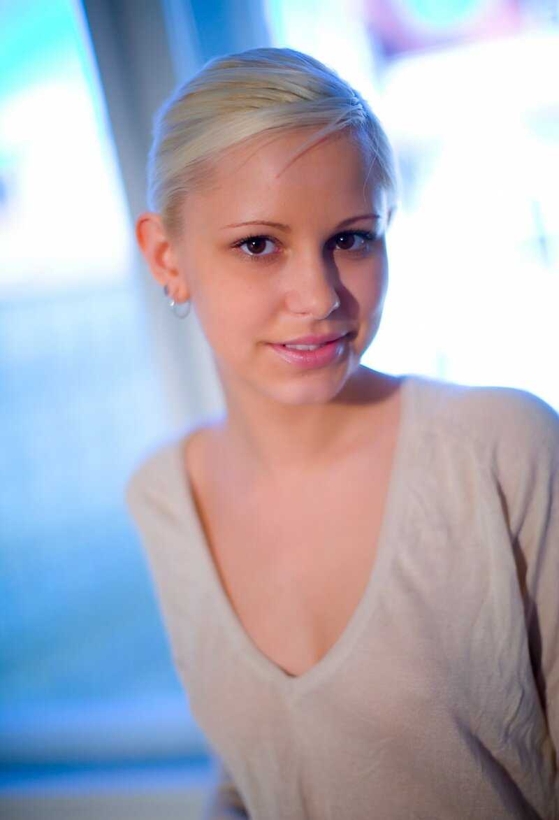 Сюрприз, 23 года, 1 размер груди